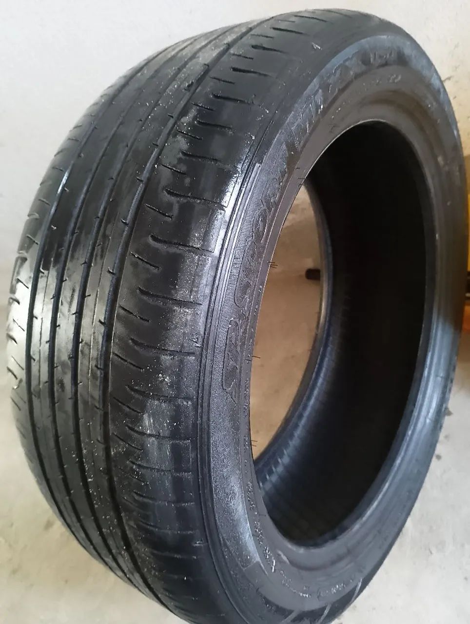 PNEU 225/50 R18