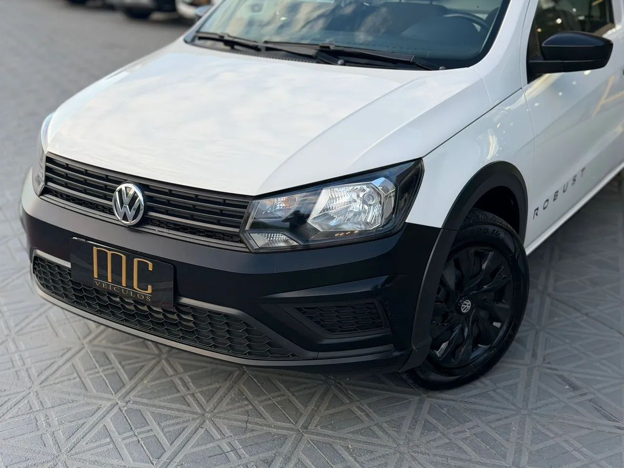 Volkswagen Saveiro Robust 1.6 Total Flex 8V 2023 - Foto 2