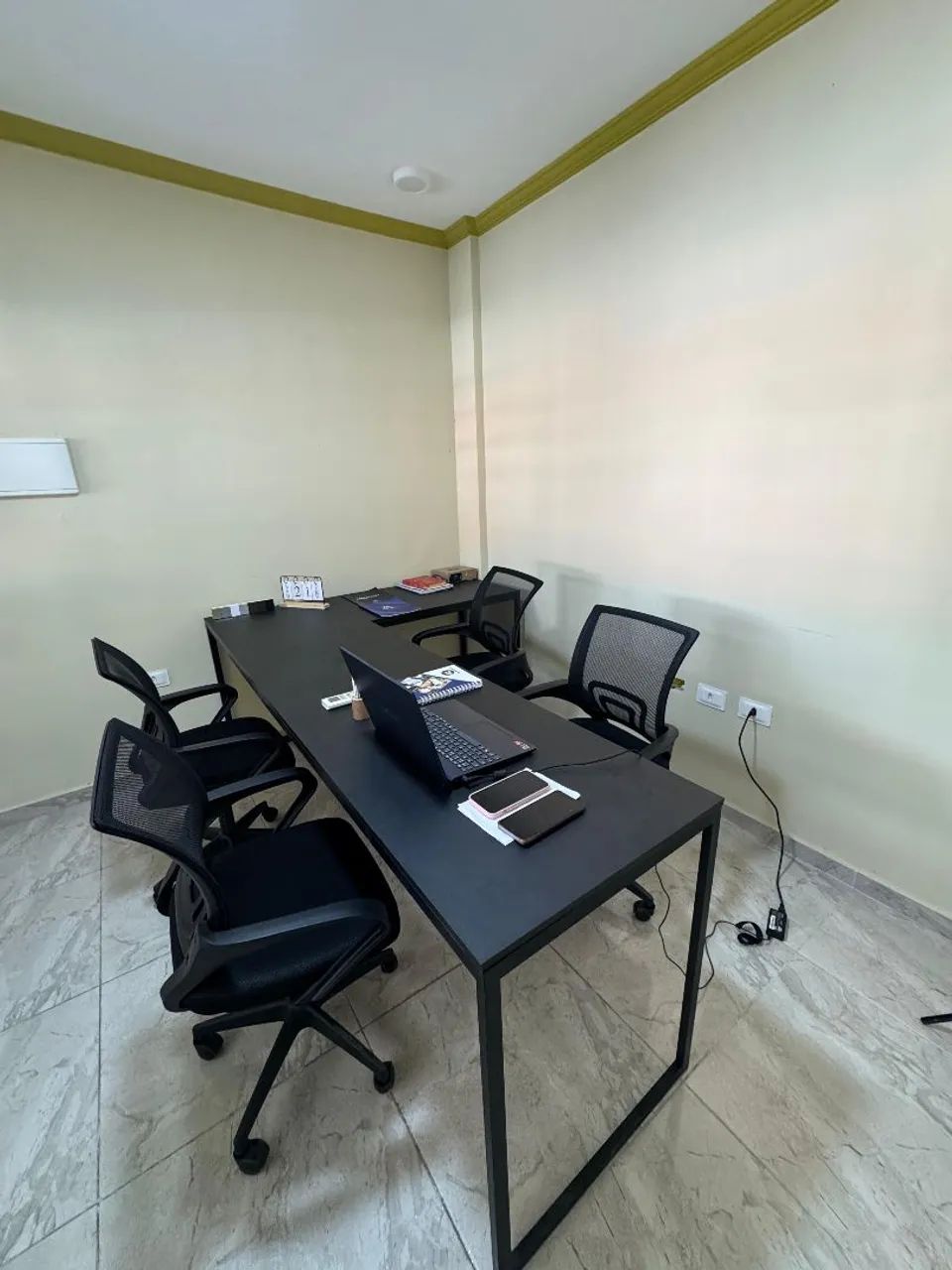 Mesa Industrial Sob Medida - Estilo, Resistência e Exclusividade - Foto 3
