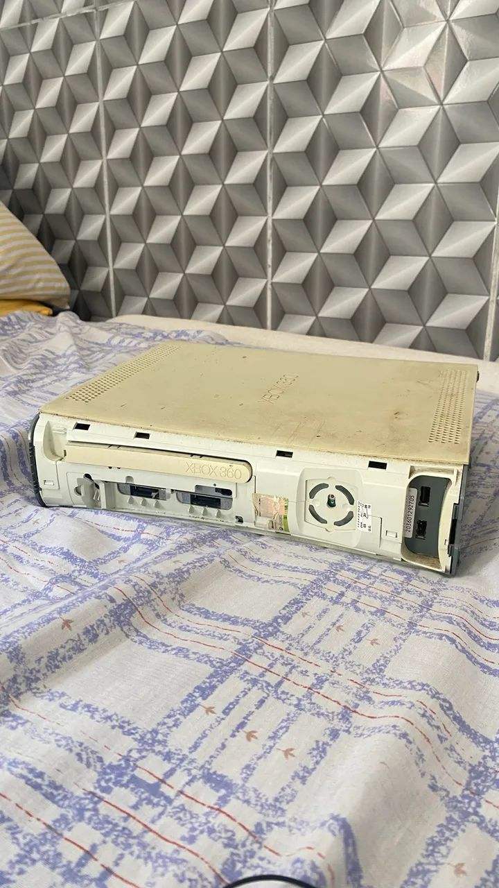 Xbox 360 com controle 