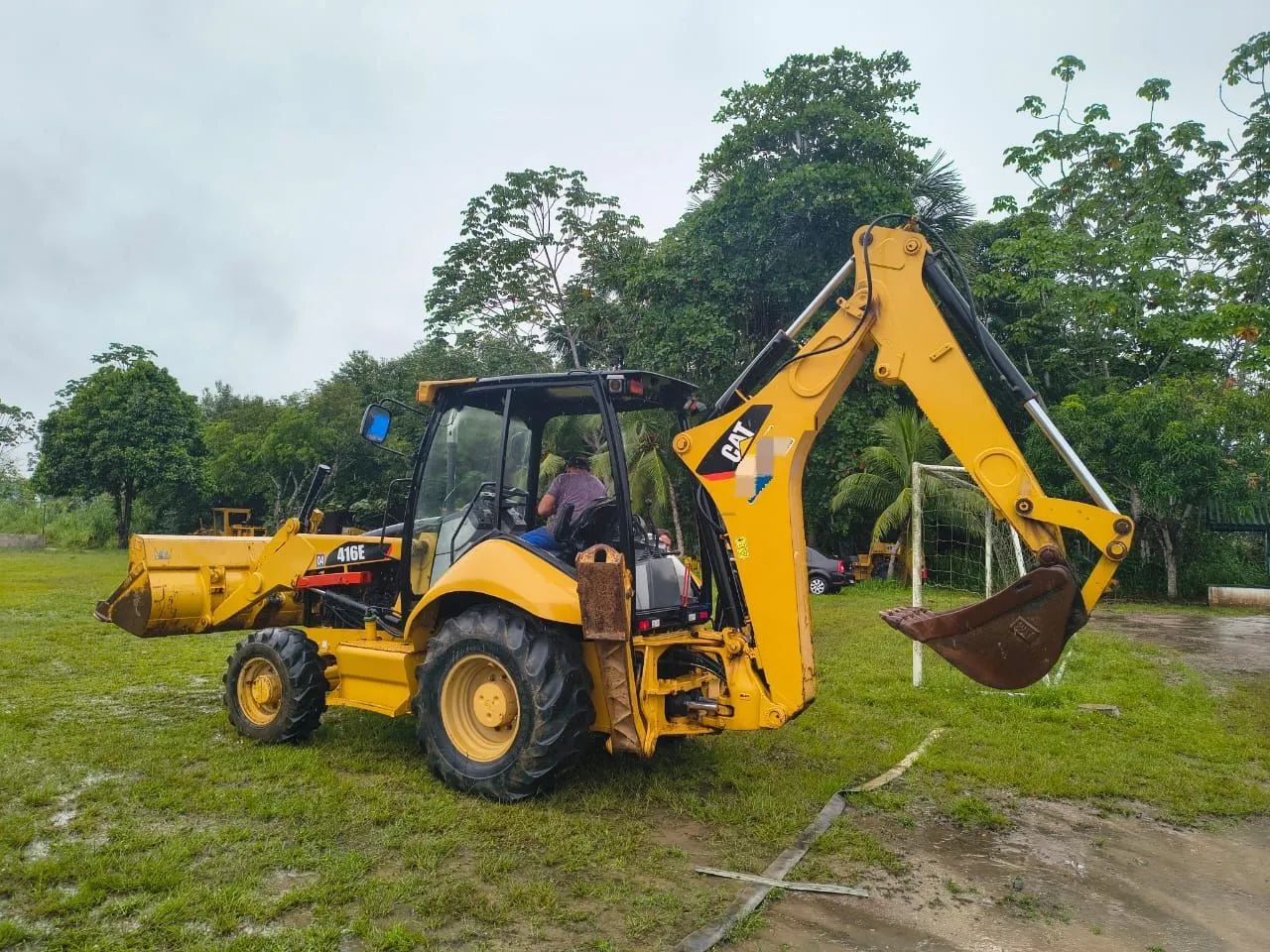 Retro CAT 416E  Disponível 