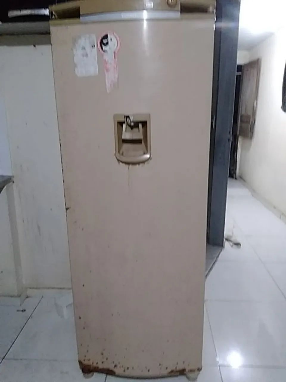 Vendo Geladeira 