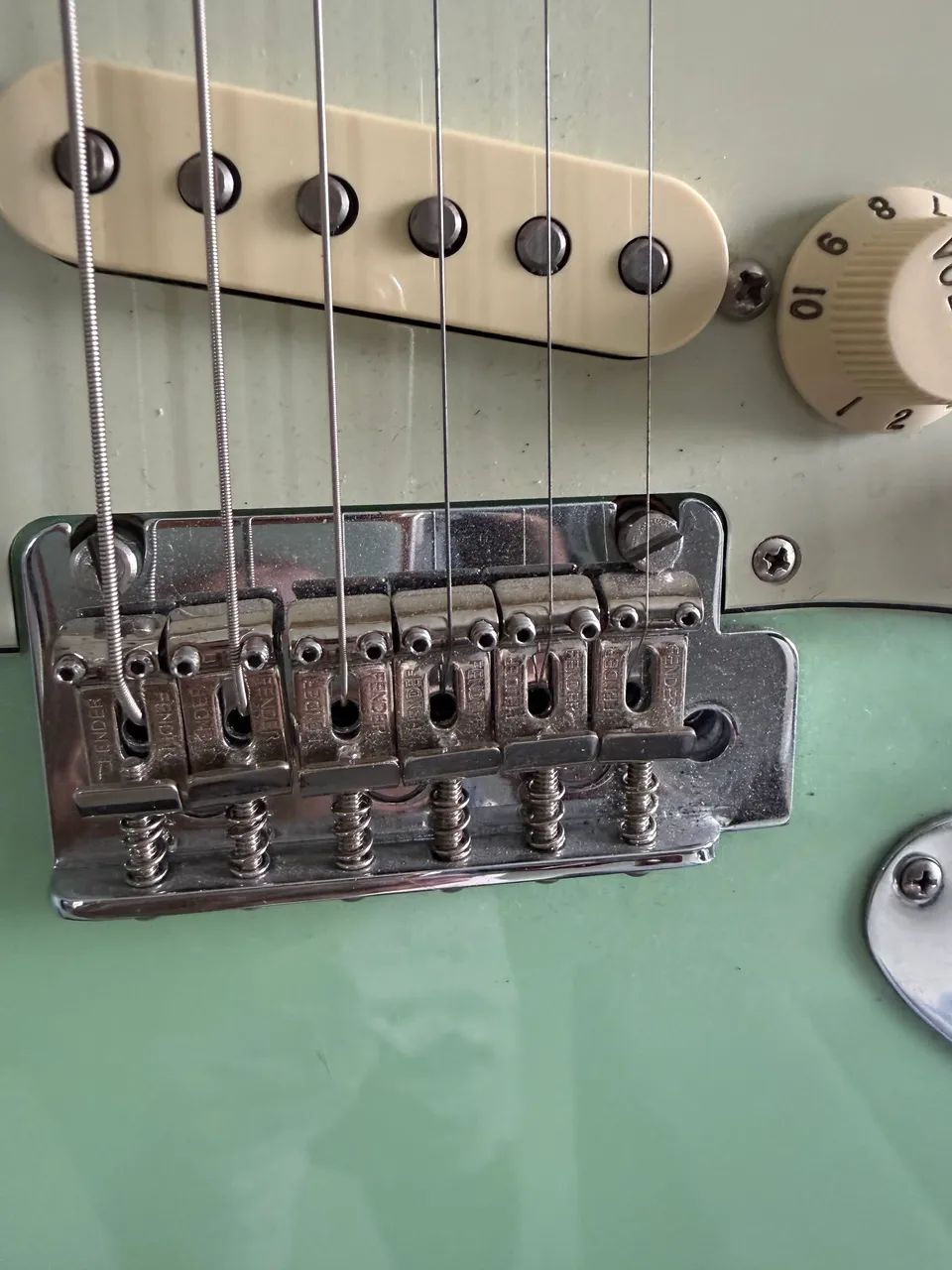 Fender extrocaster série especial muito nova!! - Foto 5