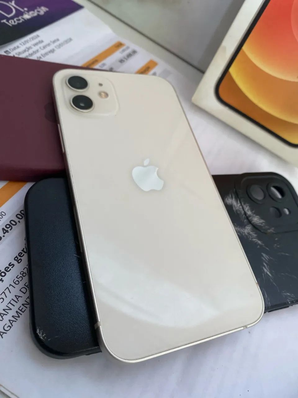 iPhone 12 