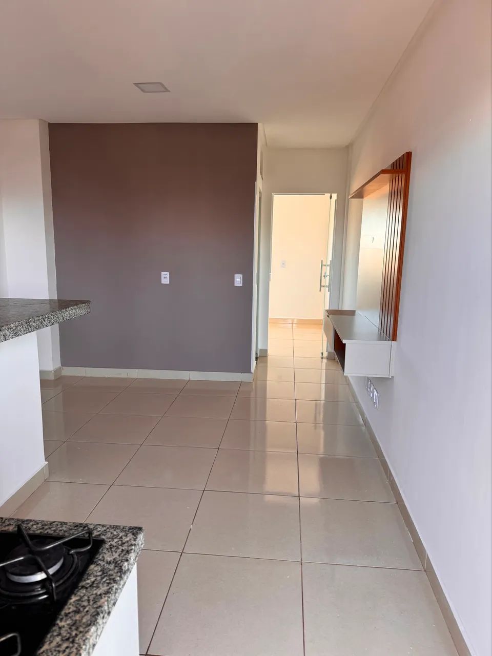 APARTAMENTO DE UM QUARTO PARA LOCAÇÃO ?