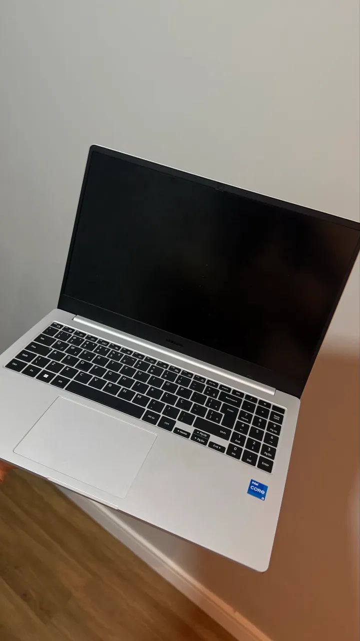 Galaxy book novinho na caixa