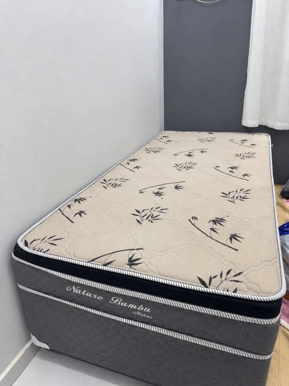 Cama solteiro 