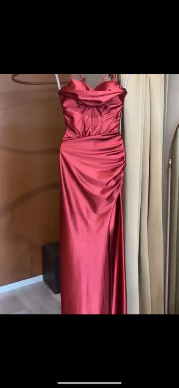 VESTIDO DE FESTA