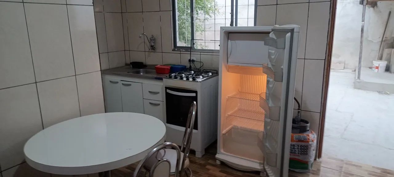 Casa por temporada, mobiliada, 1 vaga, 6 camas - Foto 2