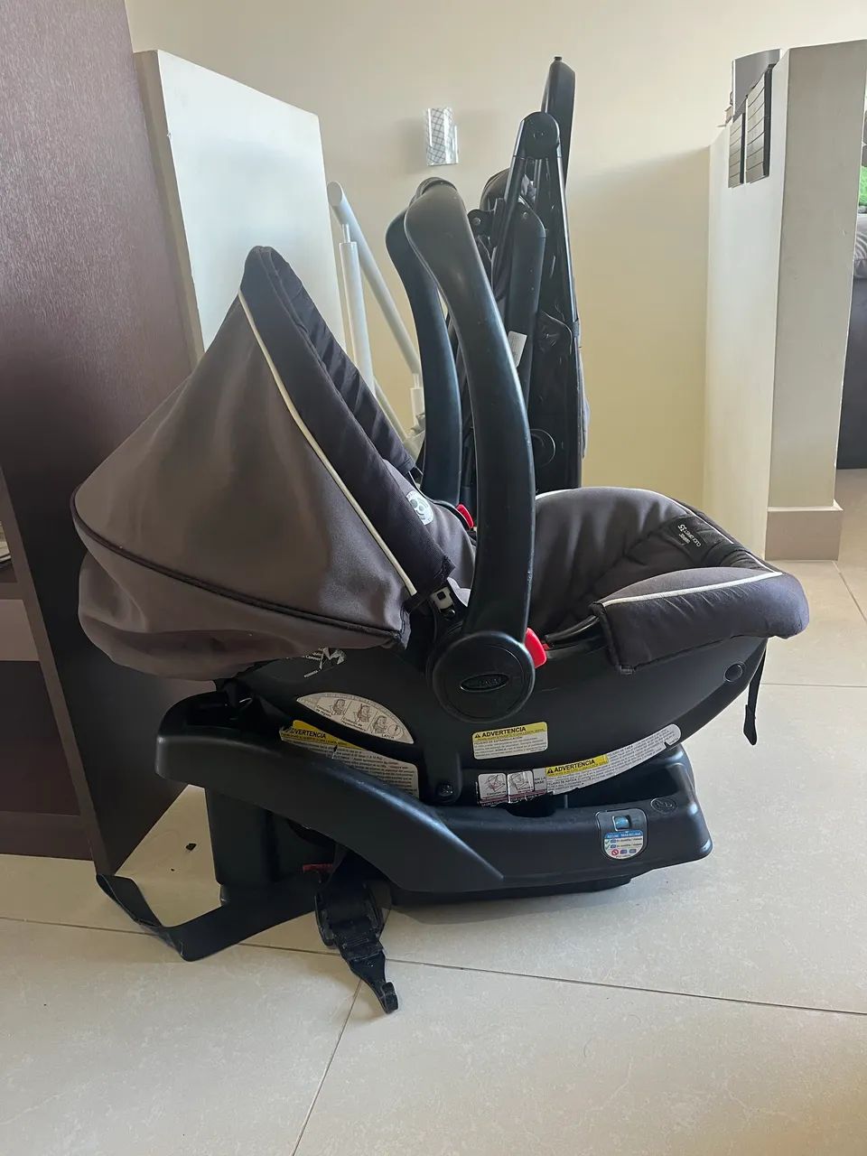 Carrinho de bebê + bebê conforto com isofix Graco  - Foto 3