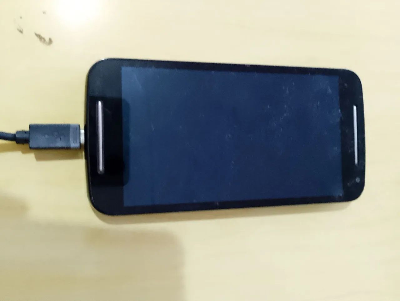 Celular moto G2 tem trocar o conector de carga 