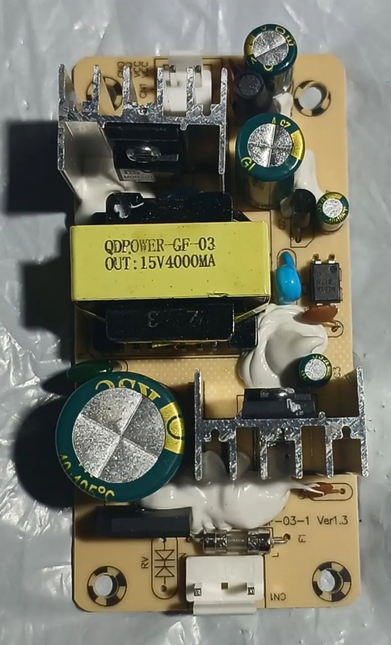 Fonte Caixa Amplificada Compatível Qdpower-gf-03 15v 4a