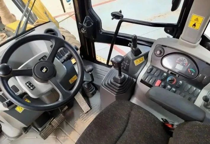 Retroescavadeira Caterpillar 416F2 ano 2018 - Foto 2