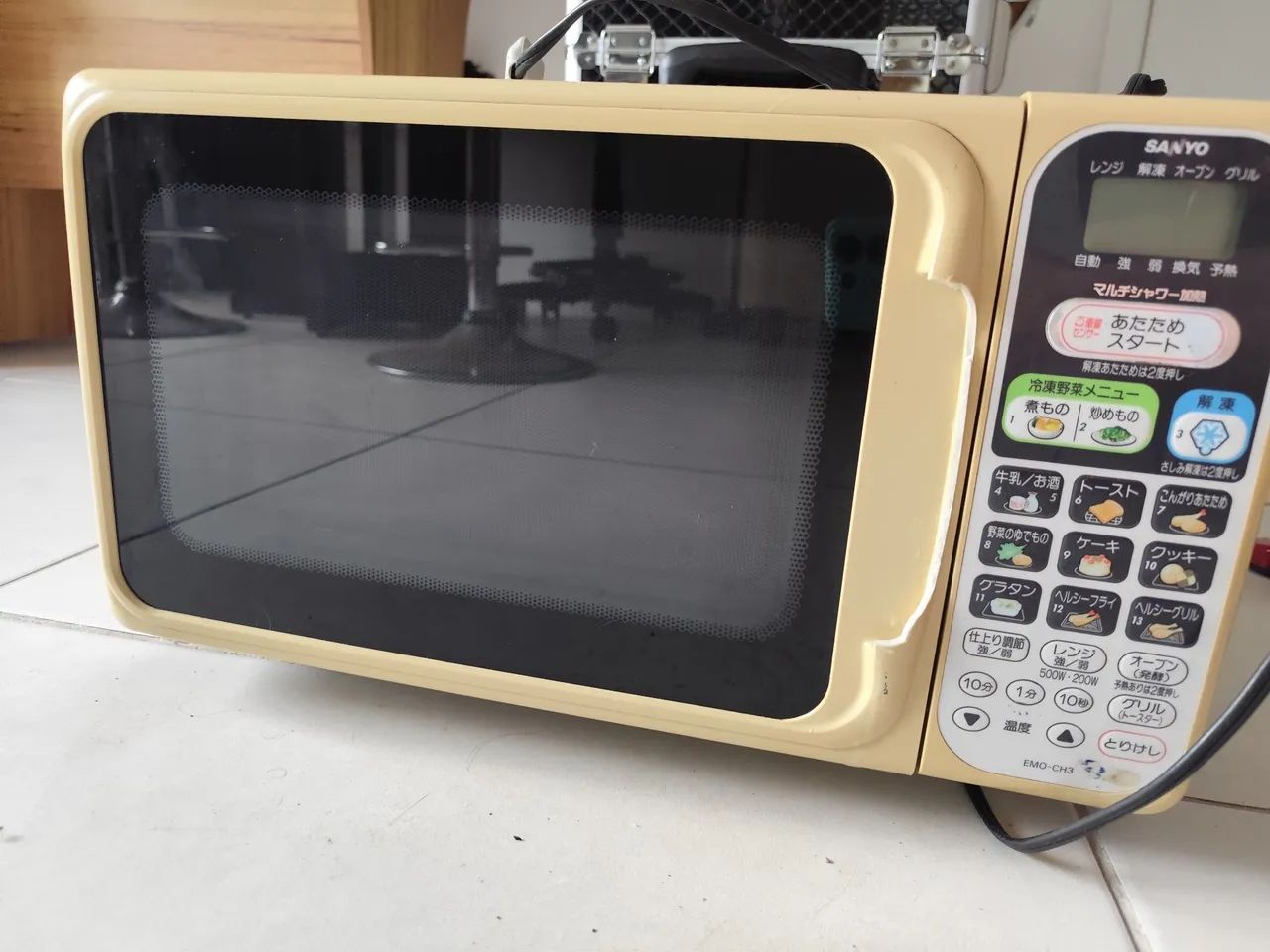 Relíquia microondas Sanyo menu em japonês - Foto 2