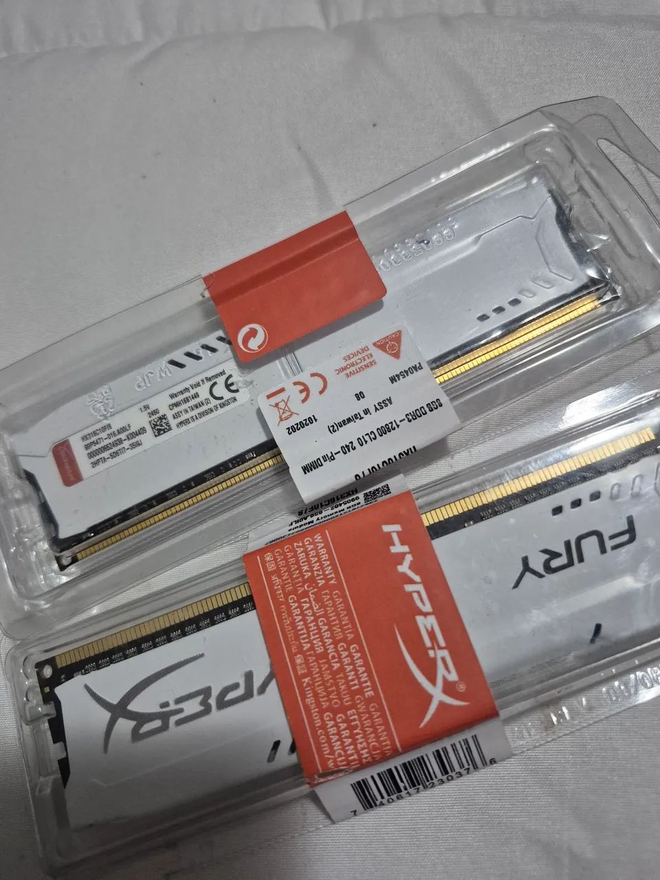 HD 8GB Hyper Fury x 2