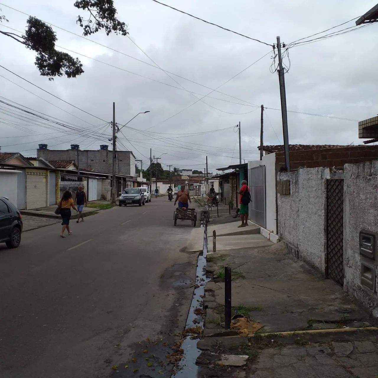 Vendo casa no bairro dos novais 350m² - Foto 2