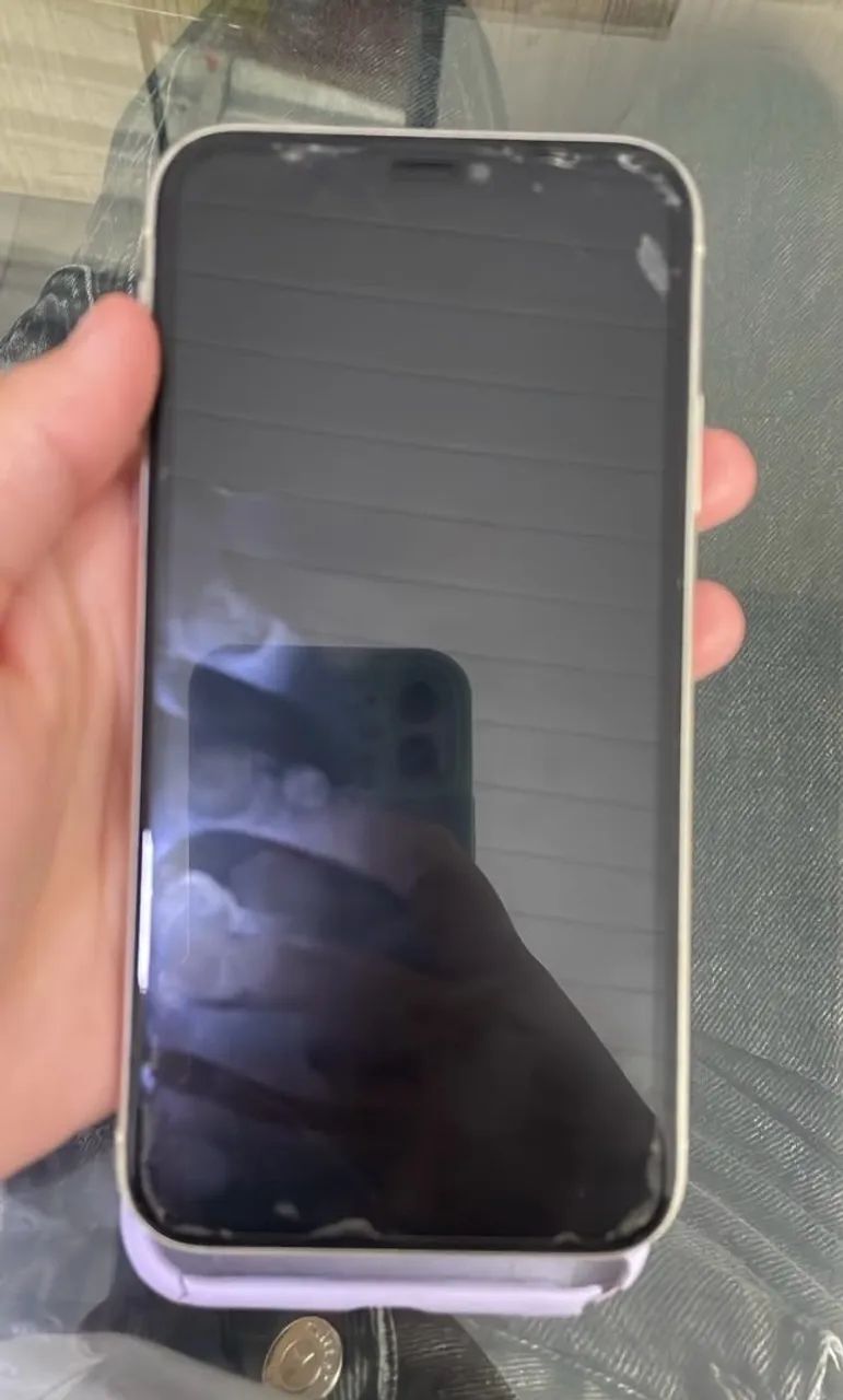 IPHONE 11 - Foto 4