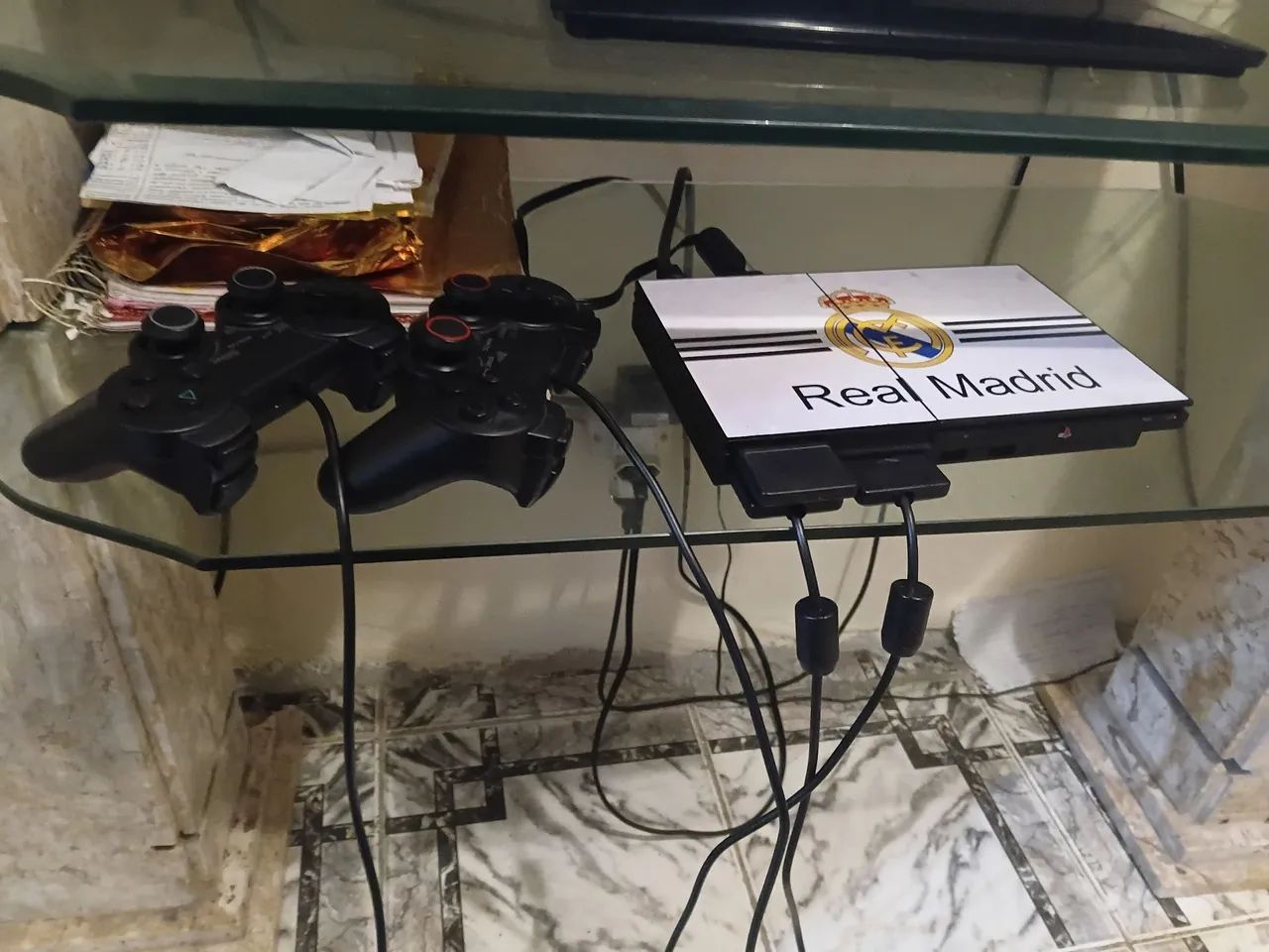 PS2 Slim com 2 controles e jogos