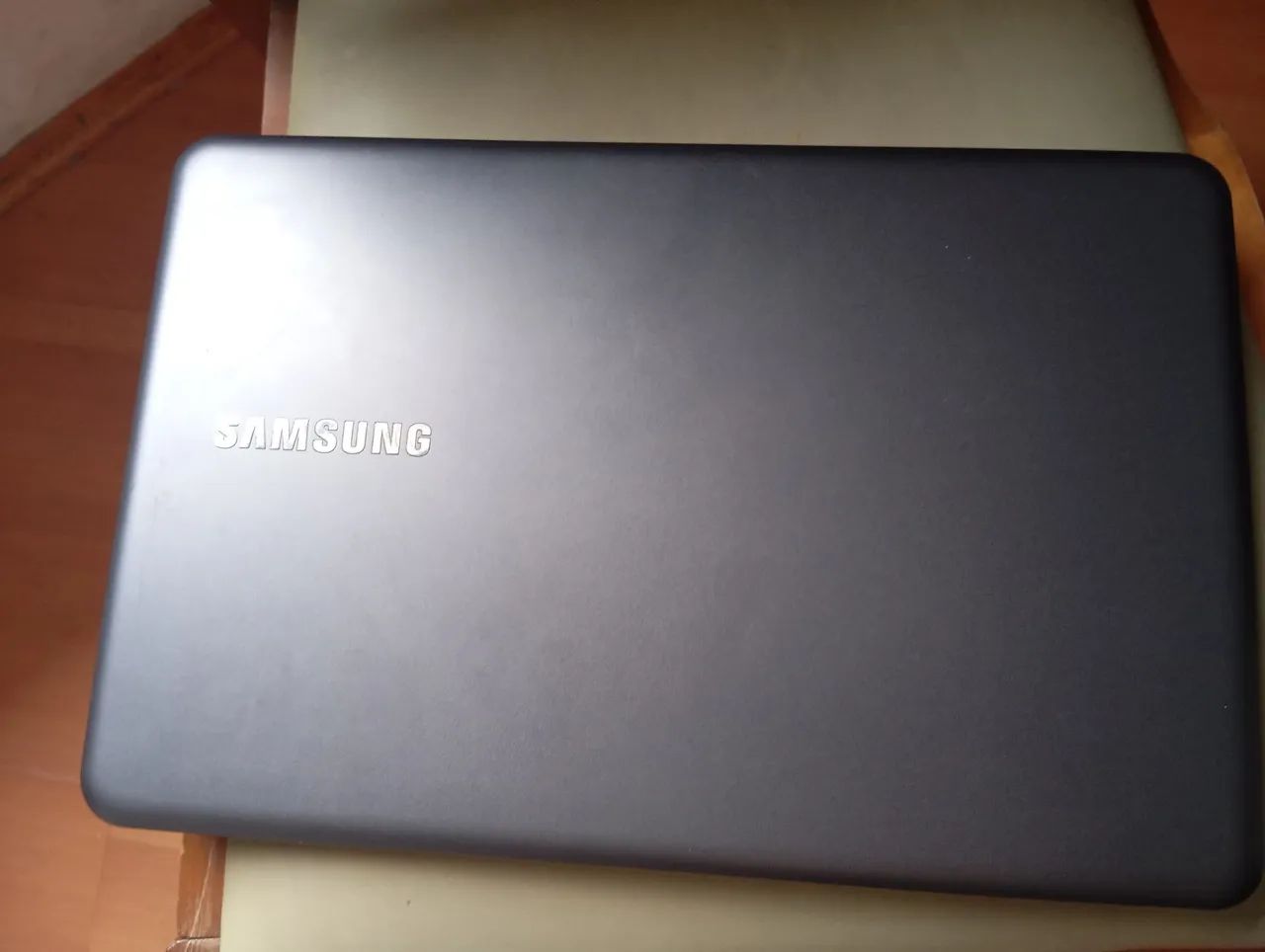 Samsung Expert NP350XBE laptop, Intel Celeron processor403064537251860485