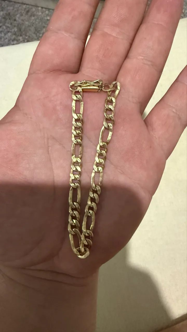 Pulseira de ouro 18k 8.1 gramas 22cm