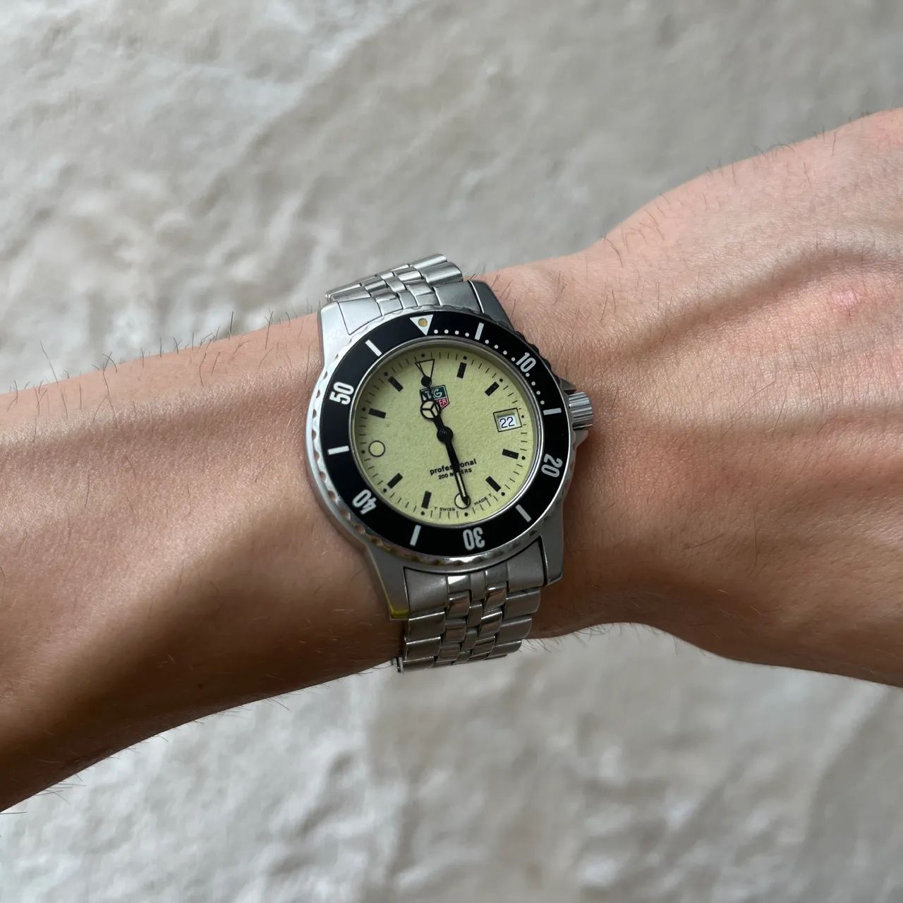 Tag heuer professional 1500 