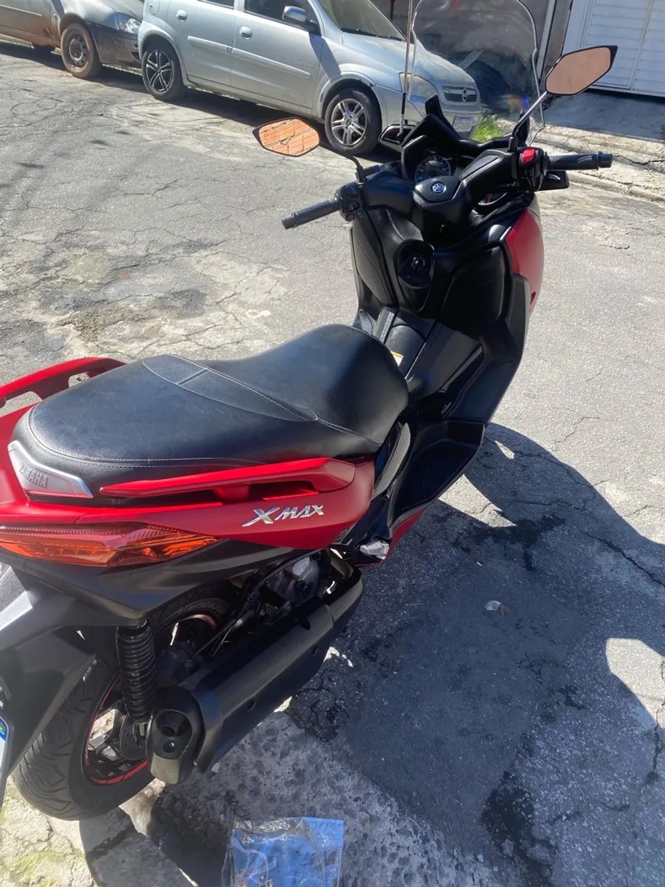 Xmax 250, bem cuidada  - Foto 5