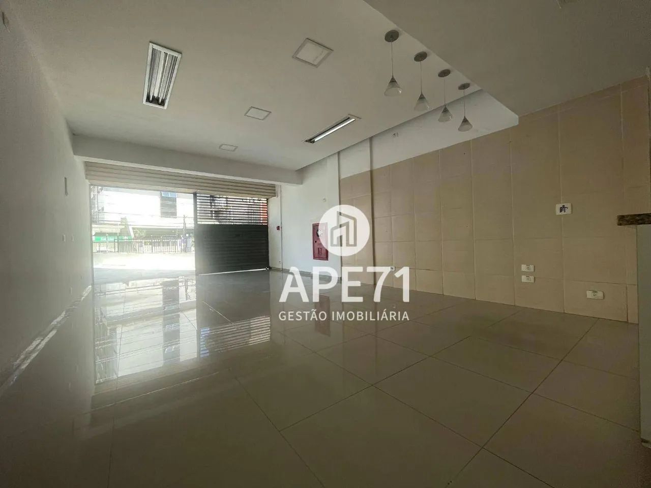 Loja, 45 m² - área útil - Liberdade - São Paulo/SP