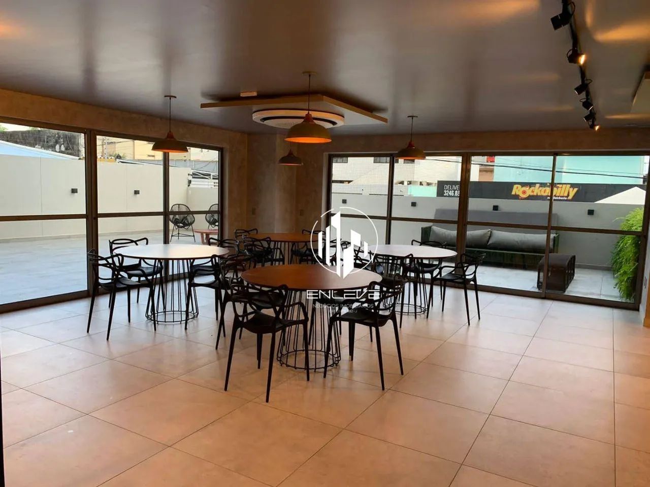 Apartamento Mobiliado de 44m² com Ampla Varanda e à 200m do Mar - Foto 5