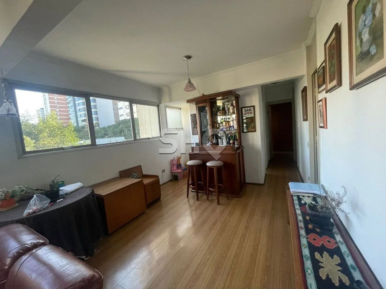 Apartamento com 3 dormitórios em Perdizes