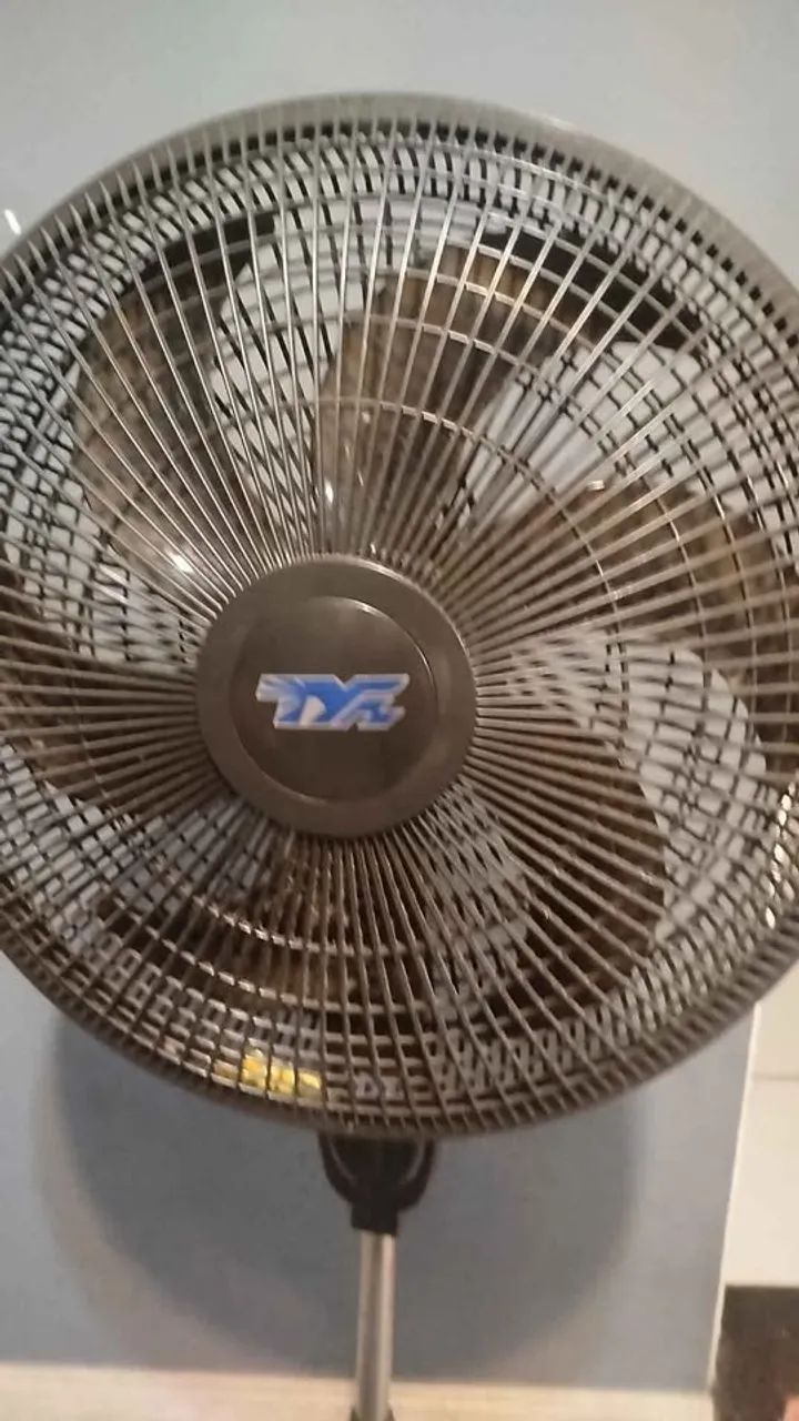 Ventilador Usado - Foto 2