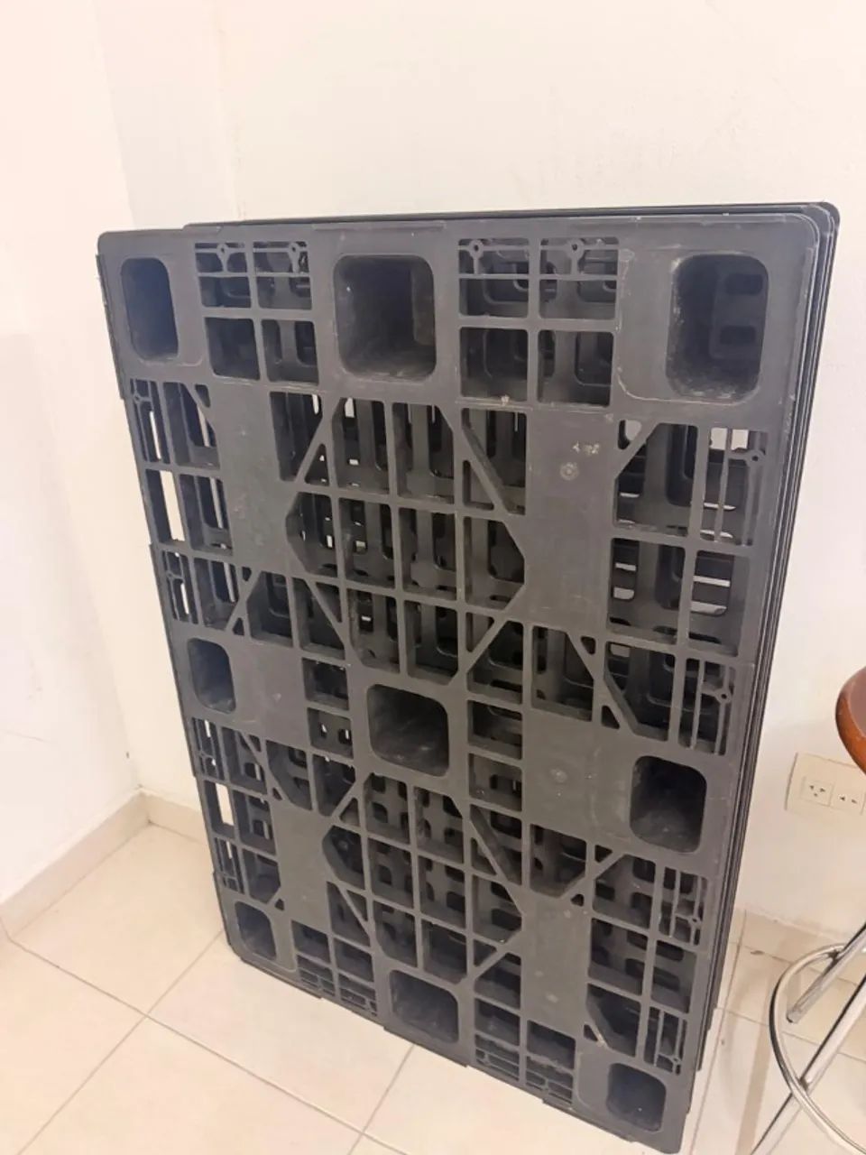  Pallet em Plástico  - Foto 2