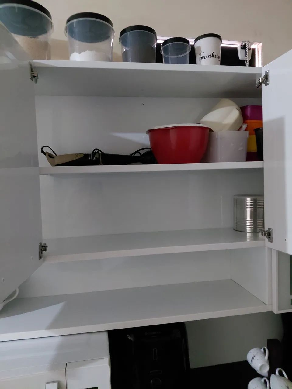 Vende-se armário 8 portas, de aço,  Itatiaia (novo) - Foto 4
