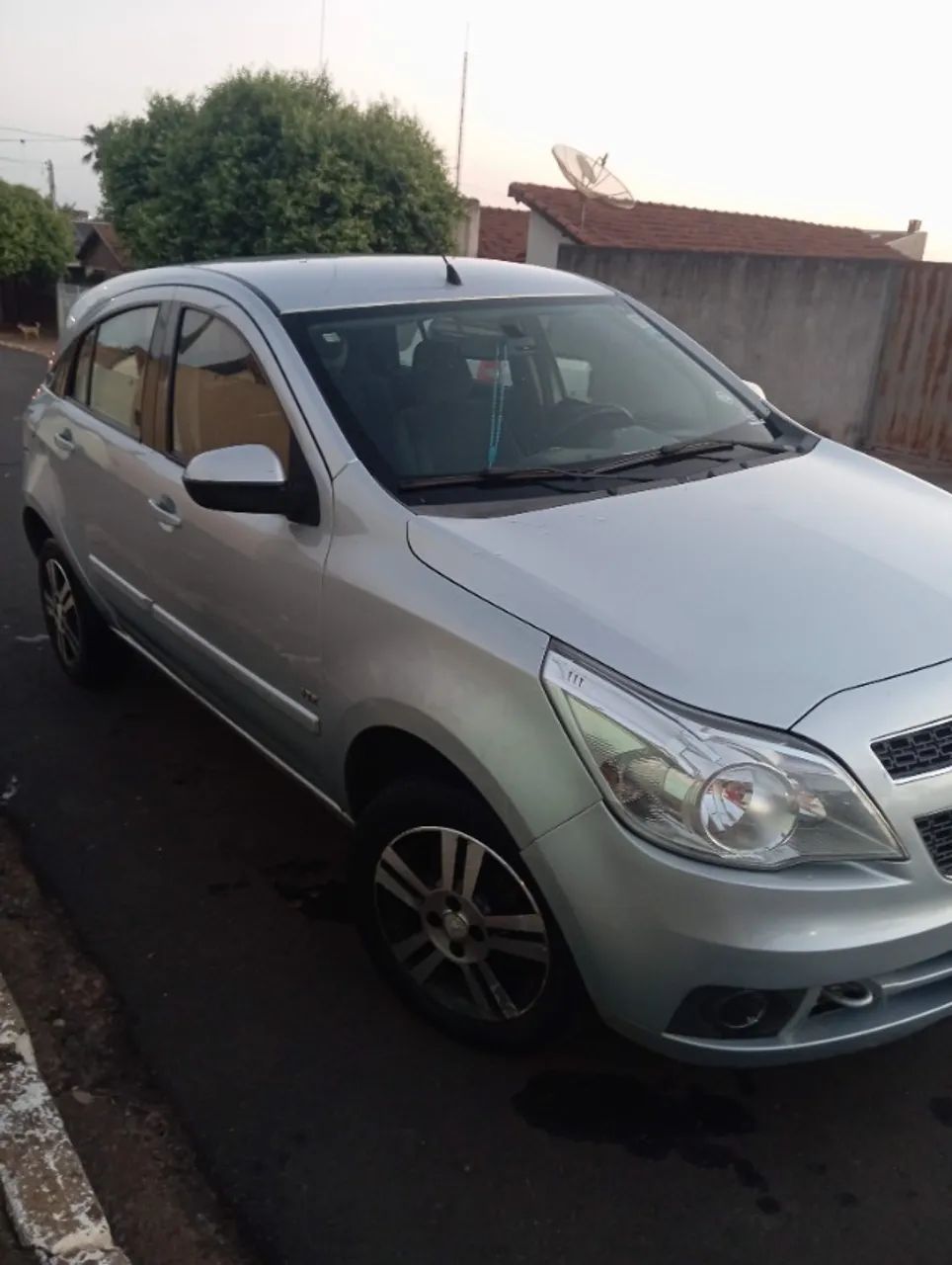 Chevrolet Agile LTZ 1.4 MPFI 8V FLEXPOWER 5P 2012
