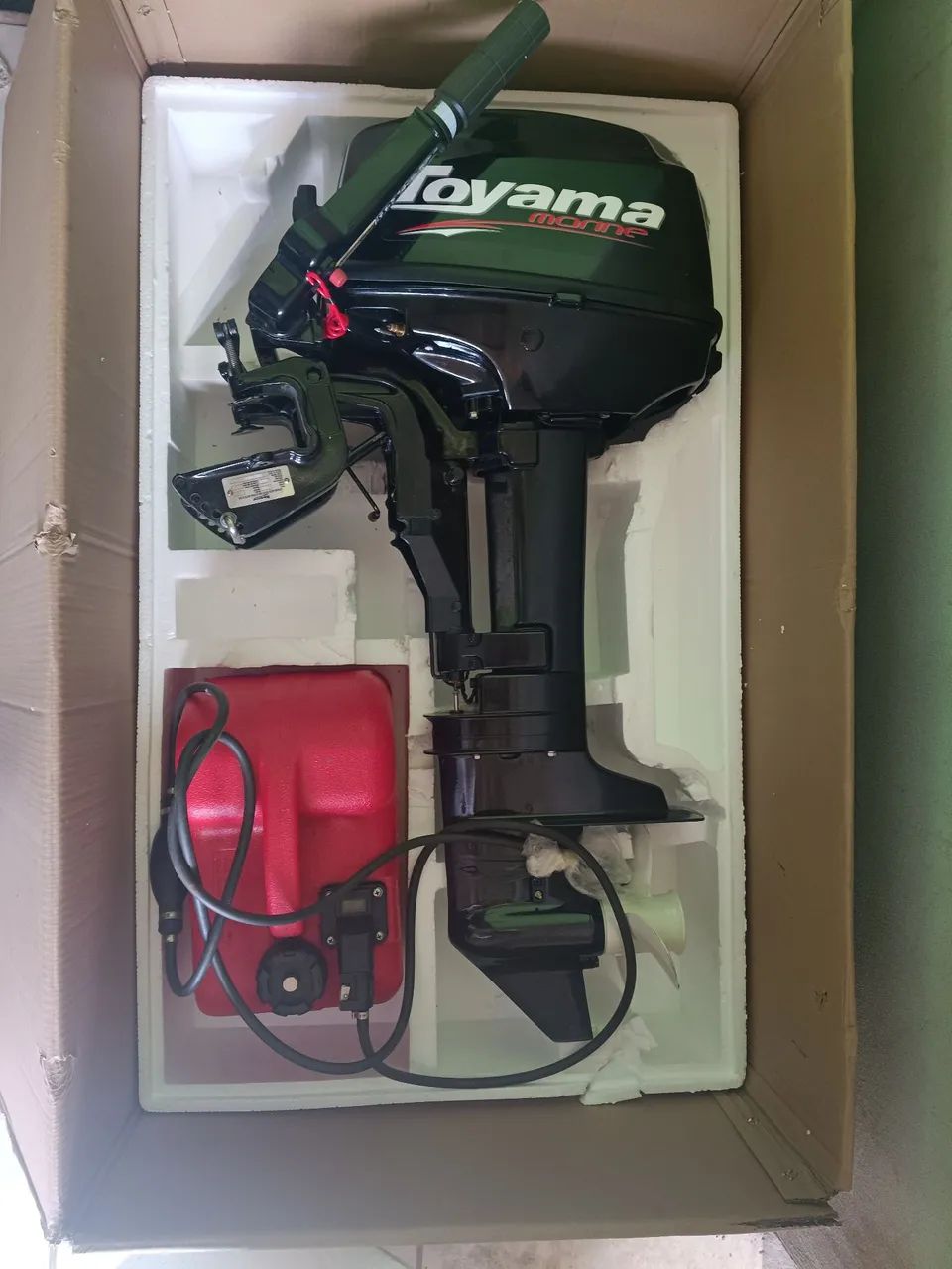 Motor de popa Toyama 9.8 - Foto 3