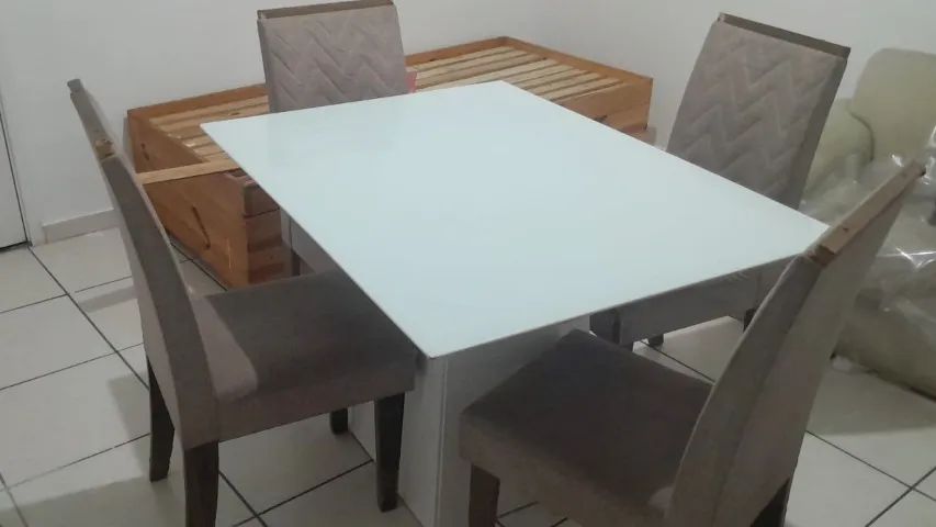mesa com 4 cadeiras - Foto 4