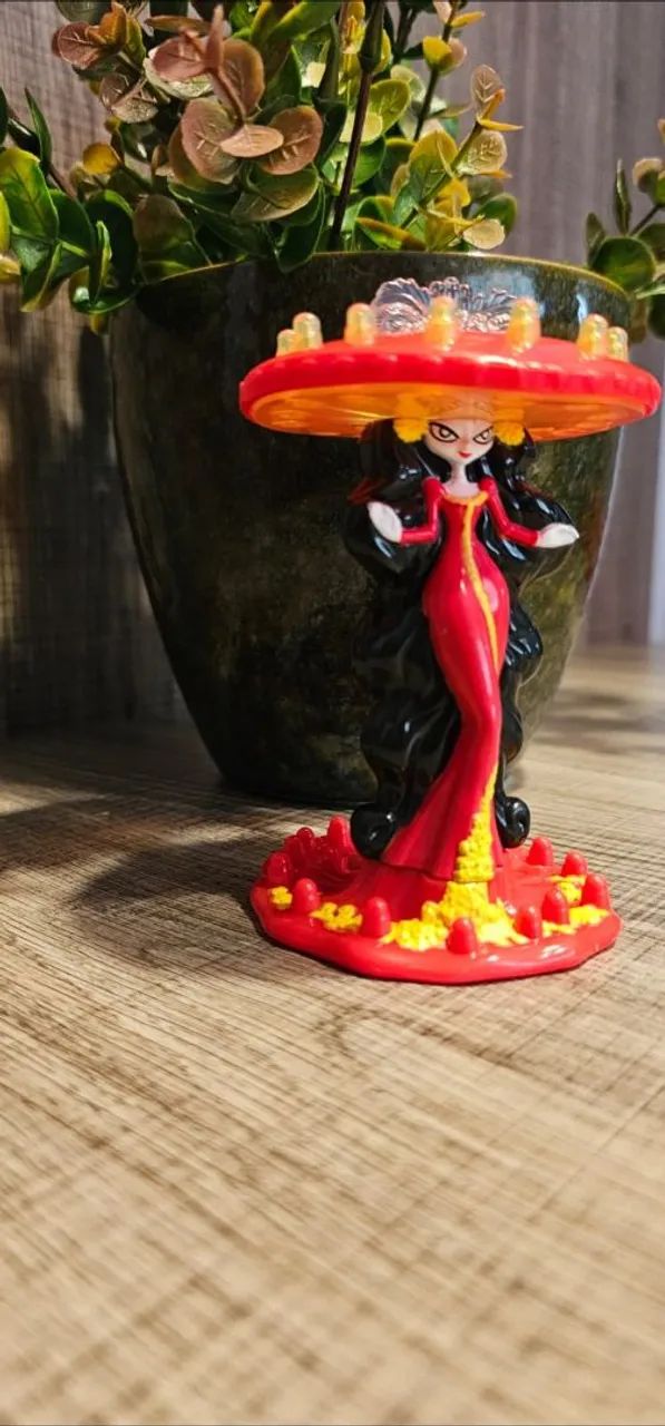 KIT COM 2 BONECOS MCDONALD'S VINTAGE ( ARIEL+ LA MUERTE ) - Foto 3
