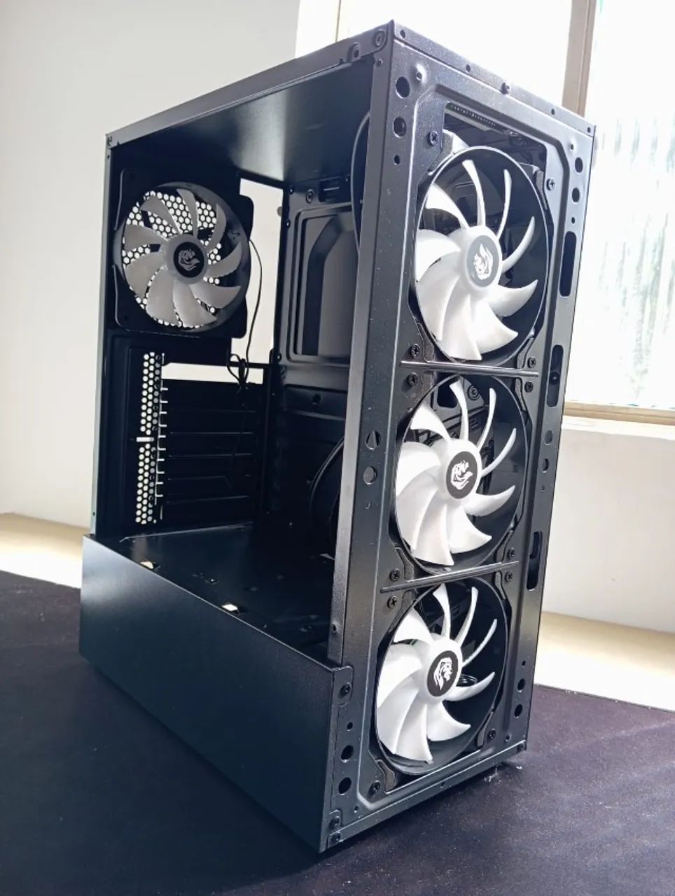 Gabinete Gamer Hayom Mid Tower Vidro Temperado 3 Fans RGB 1 sys fan Black **NOVO** (VENDO 