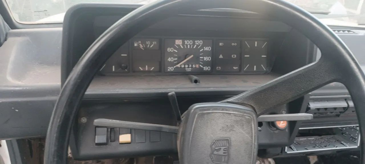 Volkswagen Saveiro 1.6 MI/ 1.6 MI Total Flex 8V (álcool) 1983 - Foto 7