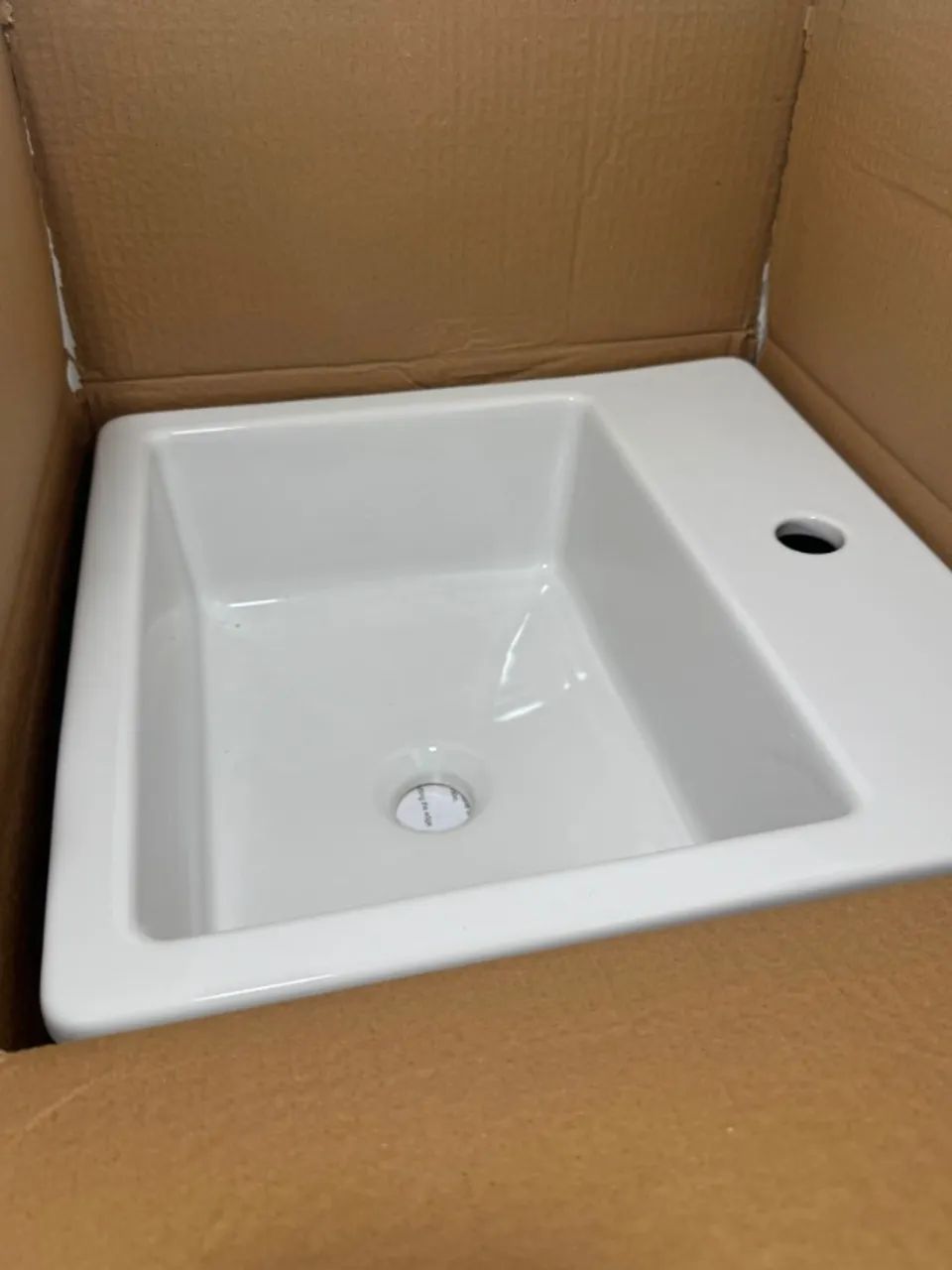 2 CUBAS CELITE - 42x42cm Com Mesa Basic Q8 Branco