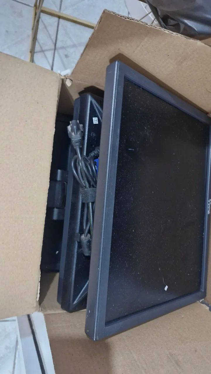Lote de computador e monitores - Foto 4