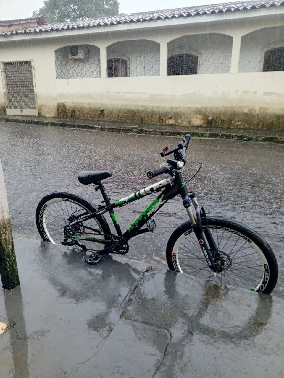 Bicicleta  - Foto 2