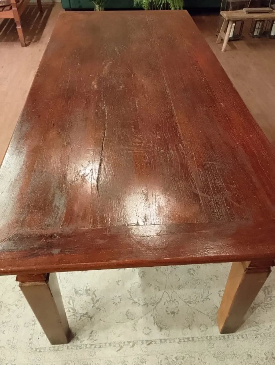 Mesa de jantar rústica de madeira maciça - Foto 4