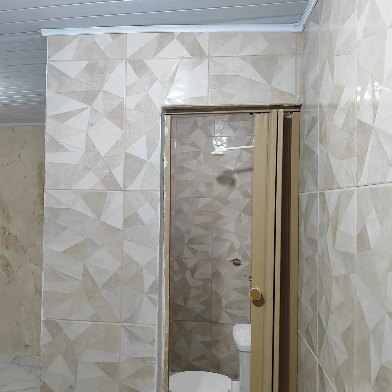 Aluga-se quarto e sala lavanderia  - Foto 3