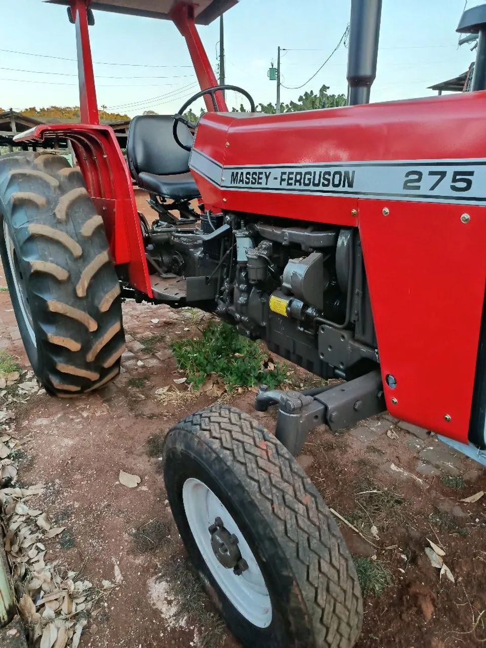 TRATOR Massey Ferguson 275 - Foto 2