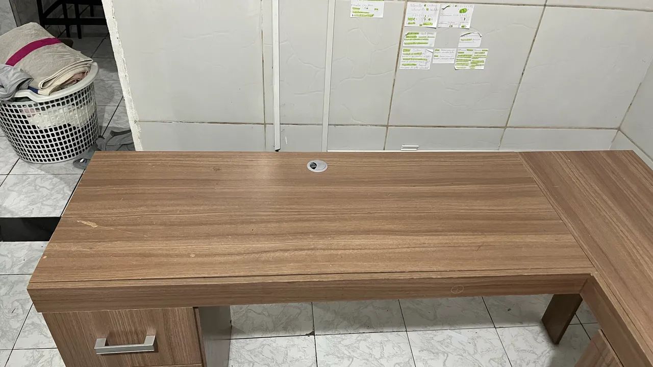 Vendo escrivaninha  - Foto 3