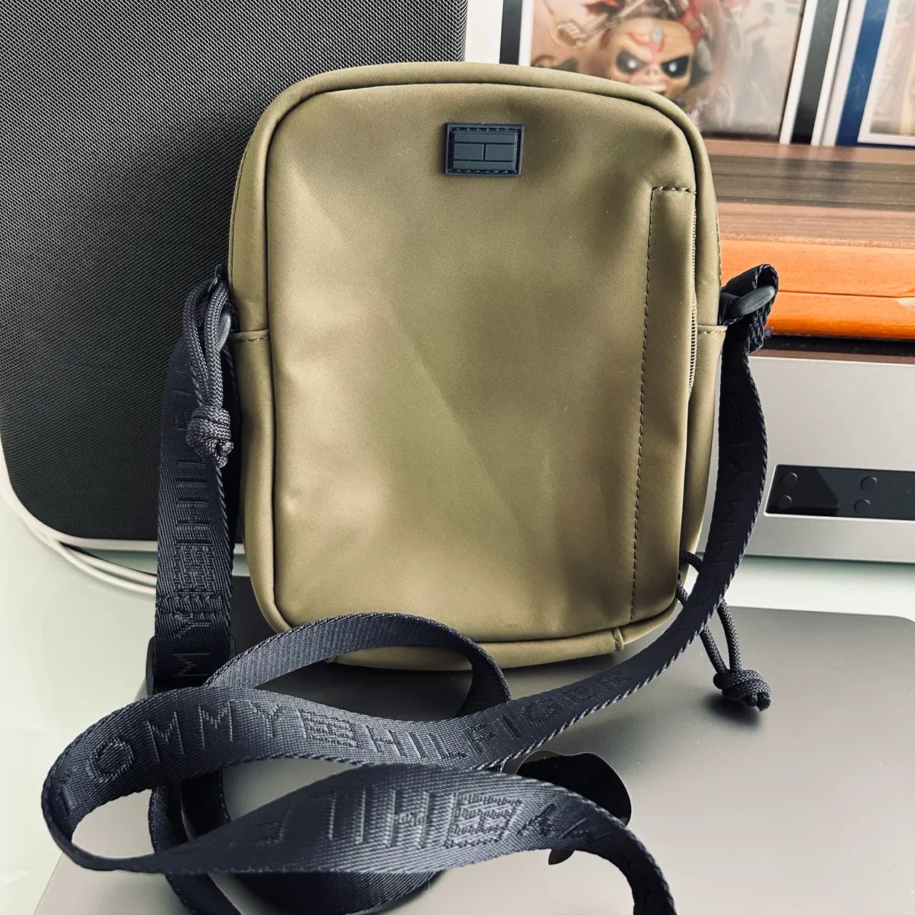 Bolsa Transversal TH Tommy Hilfiger Original Comprada em Nova York - Foto 4