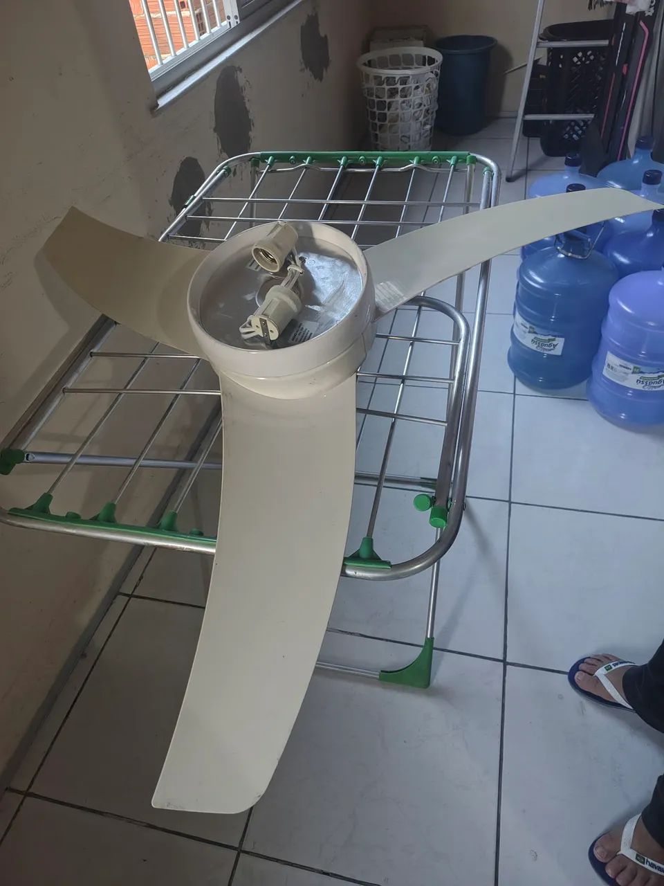 Ventilador de teto com defeito  - Foto 2