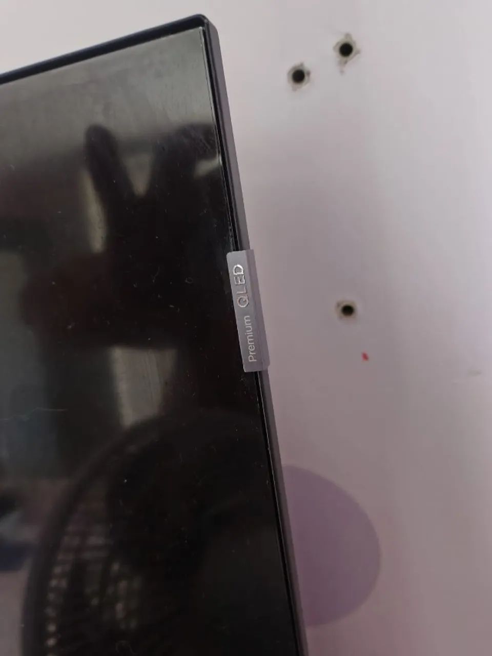 tv tcl QLED 50 polegadas quebrada - Foto 2