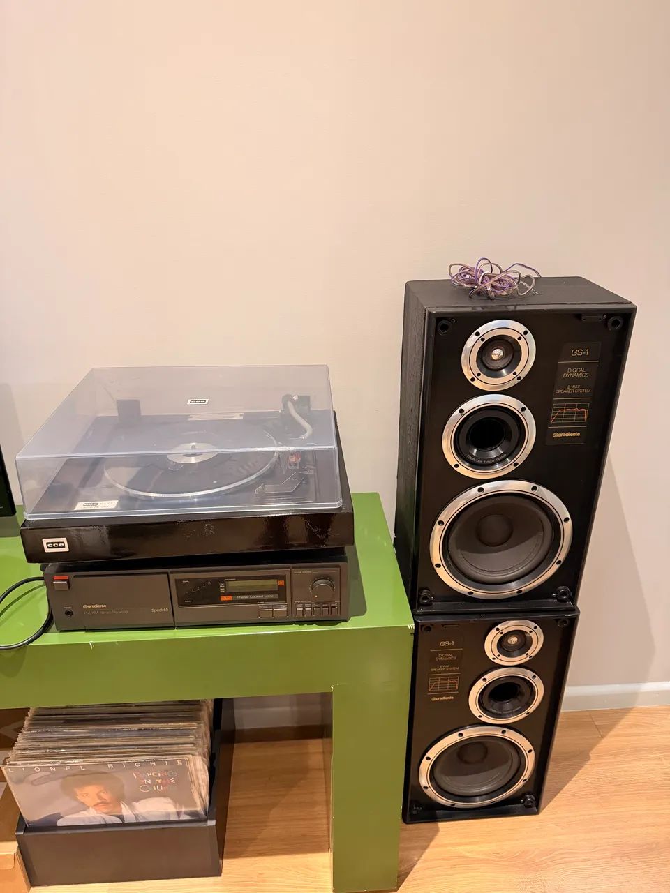 Som + Toca Discos