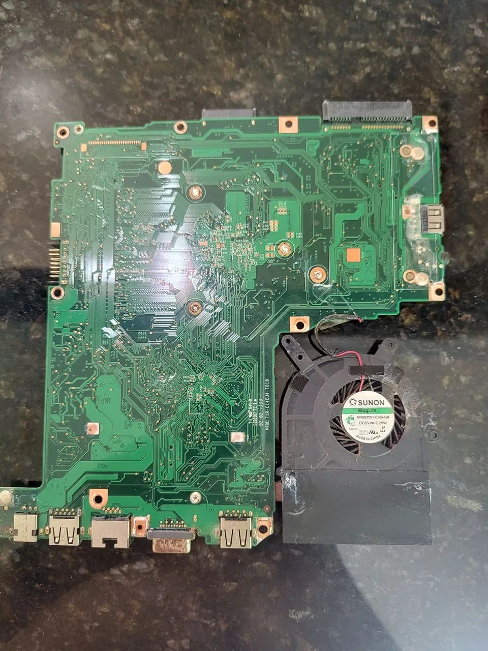 Vendo Placa e Cooler do notebook CCE Ultra Thin U45L - Foto 5